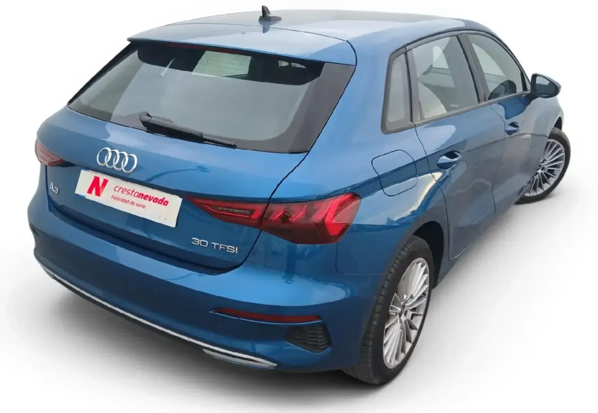 Usado Audi A3 Sportback e-tron Advanced Plus 110 CV (80 kW) 2022 Azul Utilitario