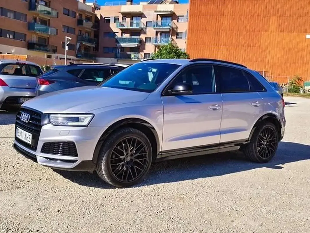 Usado Audi Q3 Design 150 CV (110 kW) 2018 Gris SUV