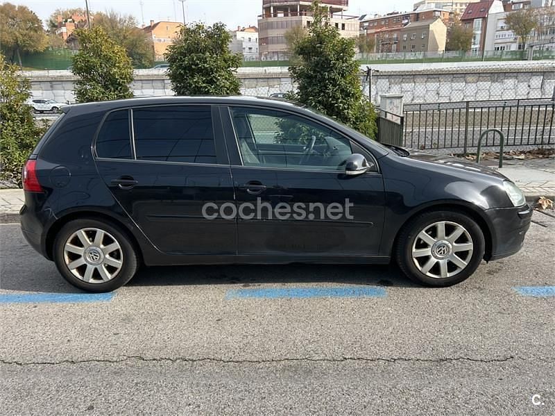 Usado VW Golf Plus Cross Sportline 140 CV (102 kW) 2005 Negro Monovolumen