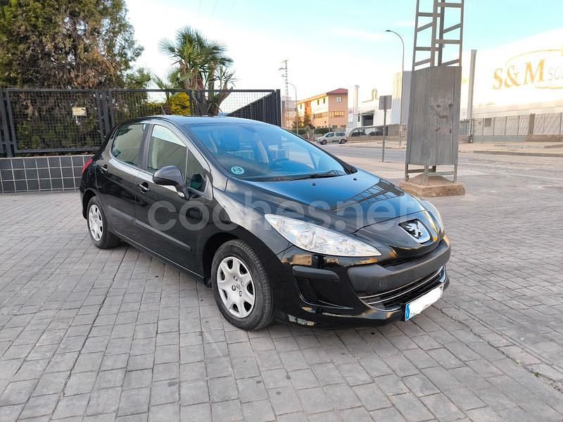 Usado Peugeot 308 90 CV (66 kW) 2009 Negro Berlina