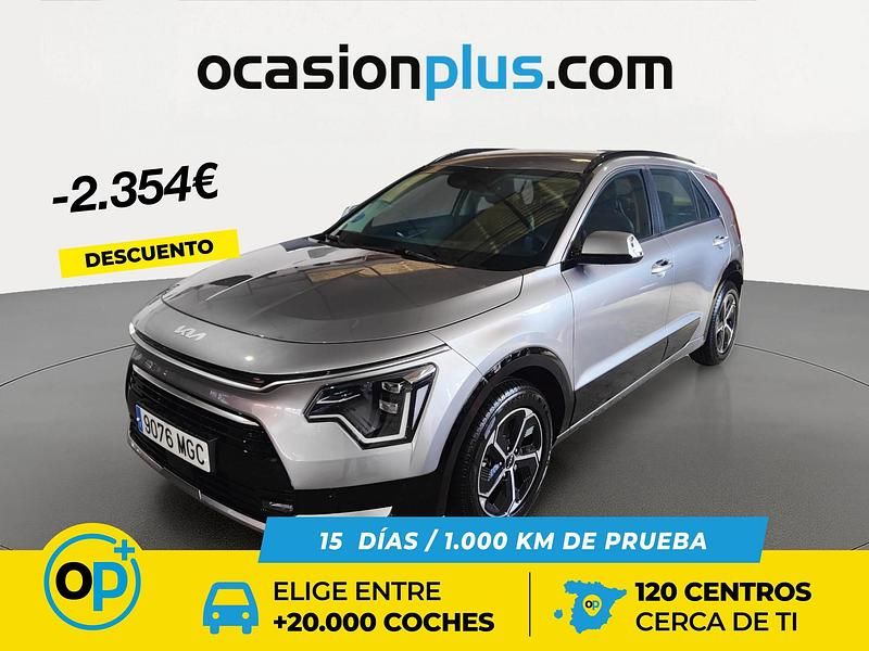 Usado Kia Niro 141 CV (103 kW) 2023 Gris SUV