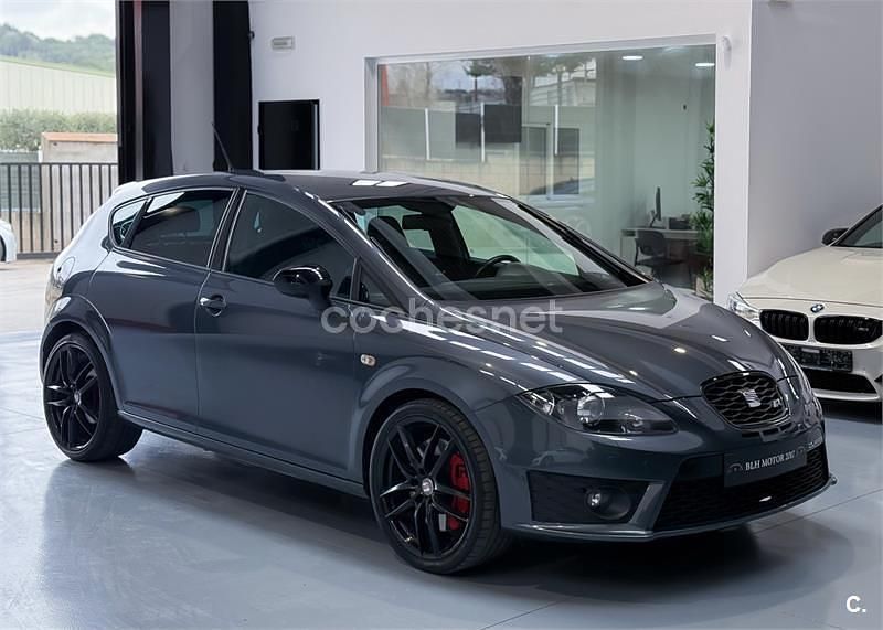 Gris / plata Usado 2012 Cupra Leon Berlina | 13.000 € (Buen precio) - Imagen 1/2