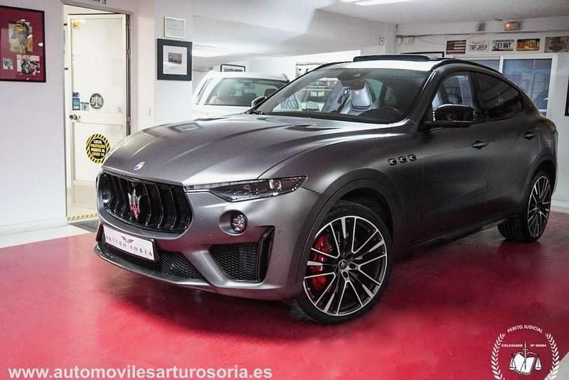 Gris / plata Usado 2020 Maserati Levante SUV | 100.000 € - Imagen 1/4