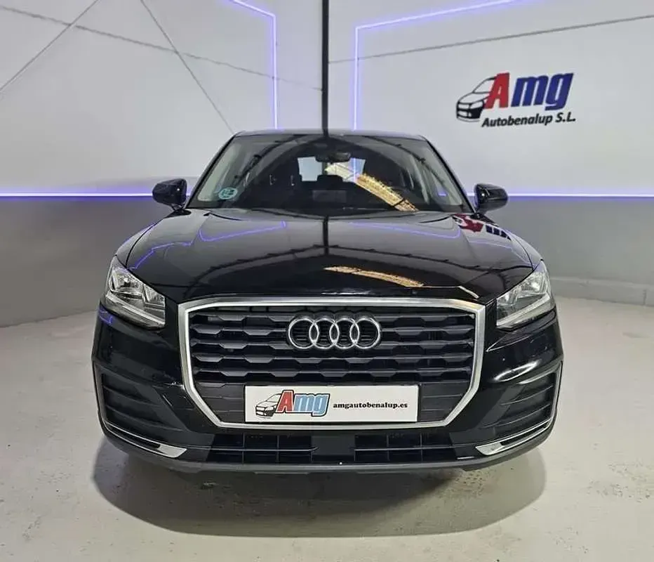 Usado Audi Q2 Advanced 116 CV (85 kW) 2019 Negro SUV