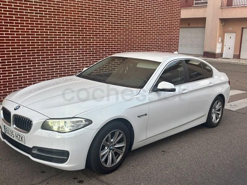 Usado BMW 530 Gran Turismo Comfort Edition 258 CV (189 kW) 2014 Blanco Berlina