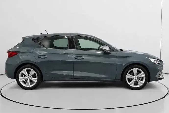 Usado Seat Leon FR 150 CV (110 kW) 2025