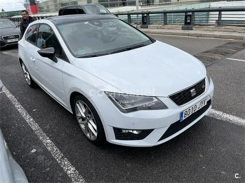 Usado Seat Leon FR 150 CV (110 kW) 2017 Blanco Berlina