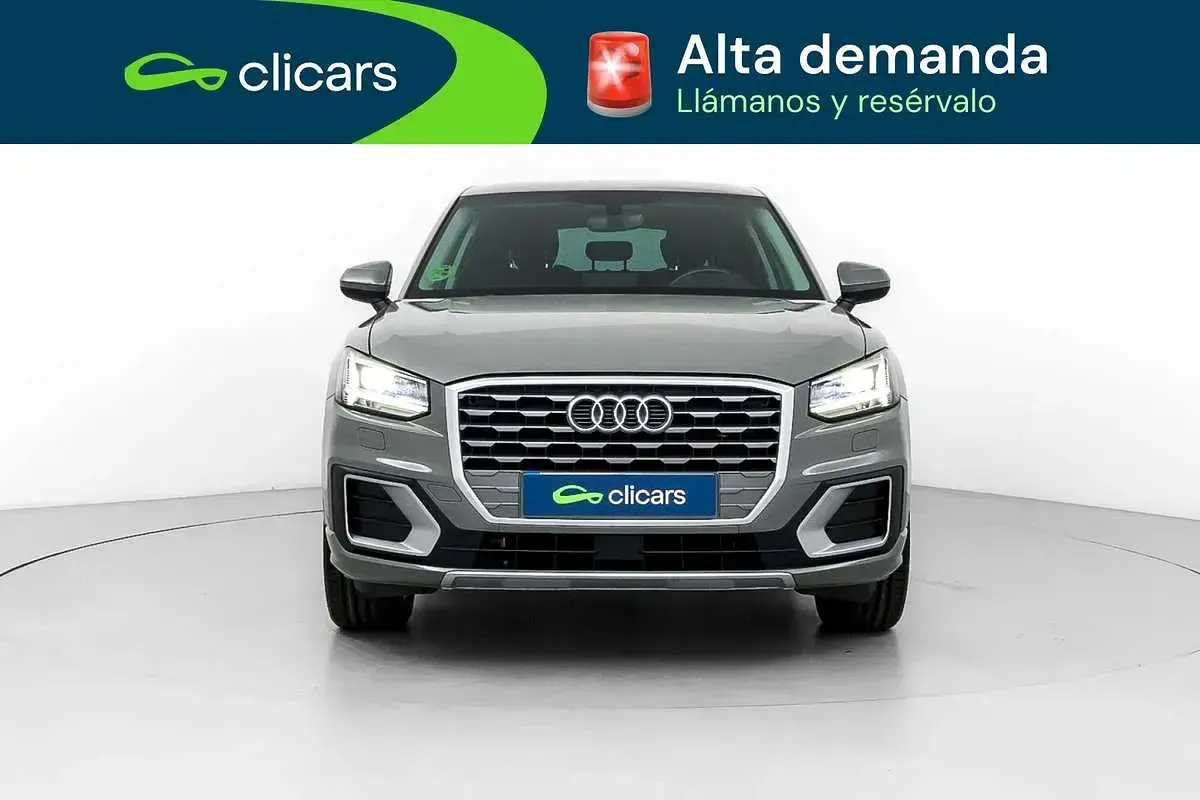Usado Audi Q2 Sport 116 CV (85 kW) 2018 Gris SUV