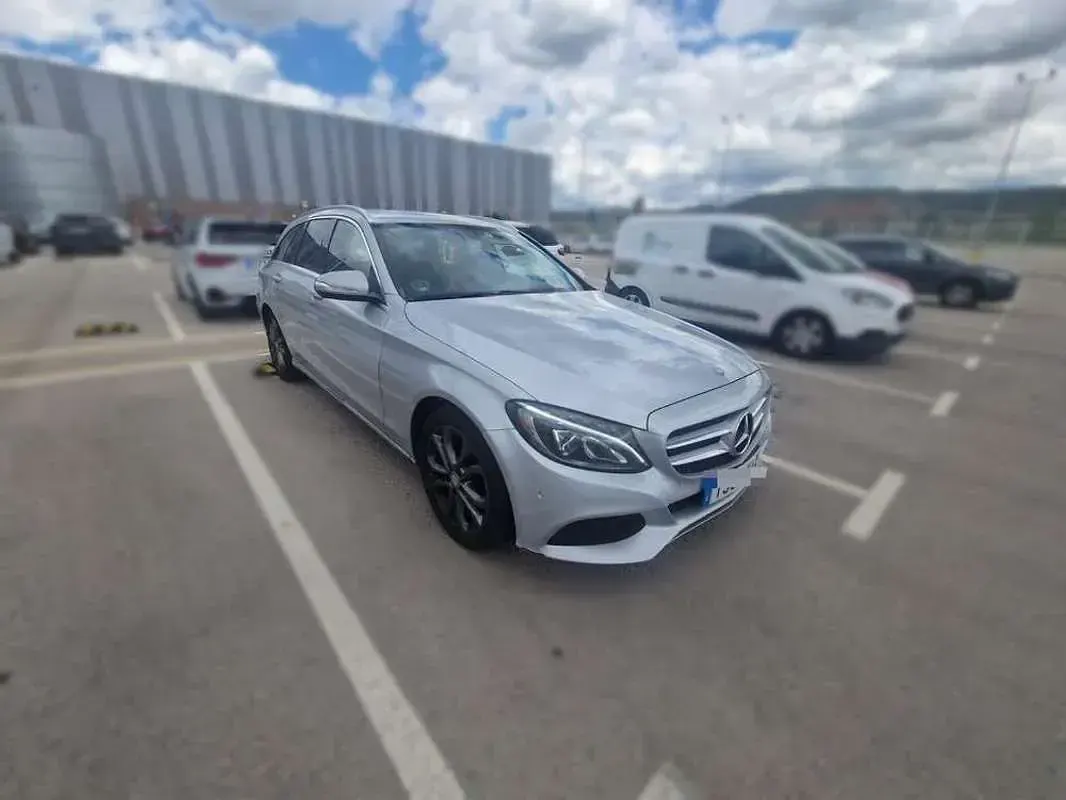 Usado Mercedes C220 Exclusive 170 CV (125 kW) 2015 Gris Familiar
