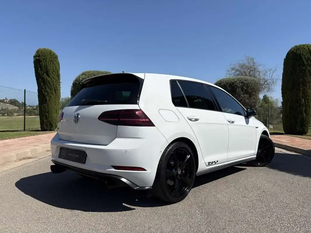 Usado VW Golf VII GTI 245 CV (180 kW) 2017 Blanco Utilitario