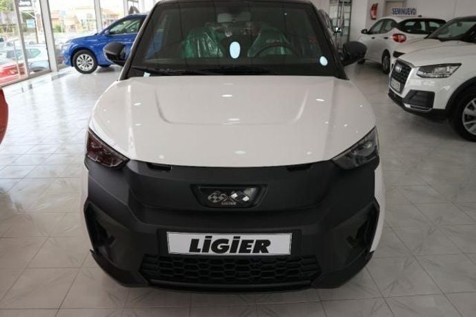 Nuevo Ligier JS50 2025 Utilitario