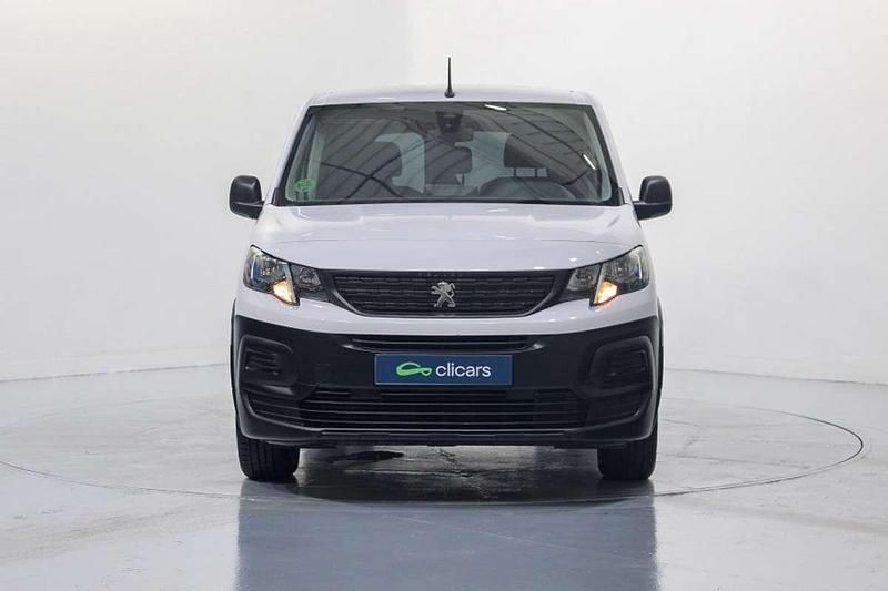 Usado Peugeot Rifter Active 102 CV (75 kW) 2022 Blanco Monovolumen
