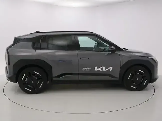 Usado Kia EV3 GT-Line 150 kW (204 CV) 2026 Gris SUV