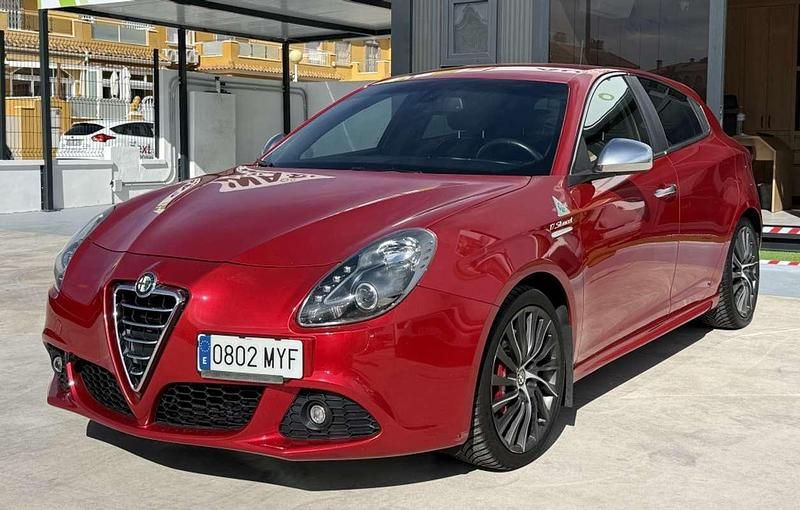 Usado Alfa Romeo Giulietta Quadrifoglio Verde 235 CV (172 kW) 2014 Rojo Utilitario