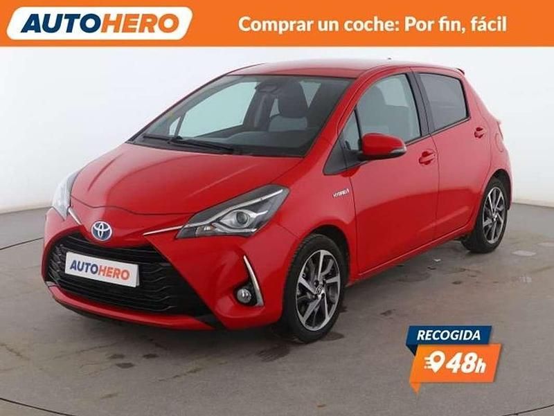 Rojo Usado 2020 Toyota Yaris Hybrid Berlina | 14.090 € (Buen precio) - Imagen 1/3
