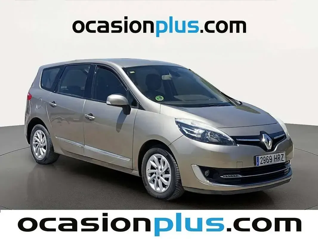 Usado Renault Grand Scénic III Dynamique 131 CV (96 kW) 2013 Beige Monovolumen