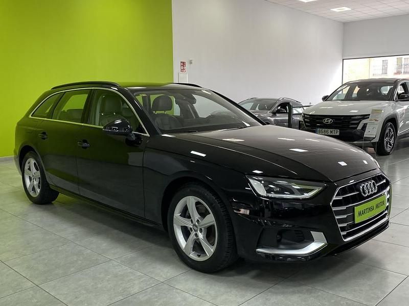 Usado Audi A4 Advanced Plus 163 CV (119 kW) 2020 Negro Familiar