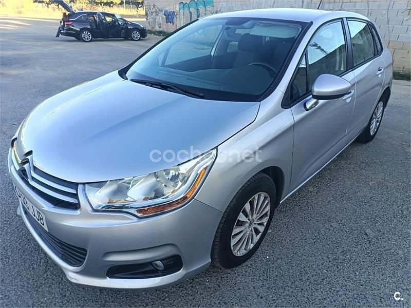 Gris / plata Usado 2011 Citroën C4 Seduction Berlina | 3900 € (Buen precio) - Imagen 1/4