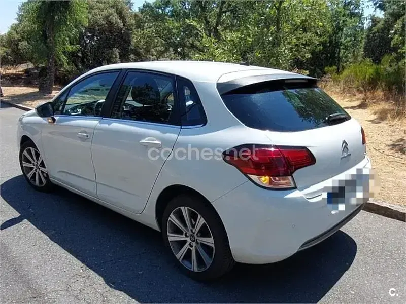Usado Citroën C4 Feel 120 CV (88 kW) 2015 Blanco Berlina