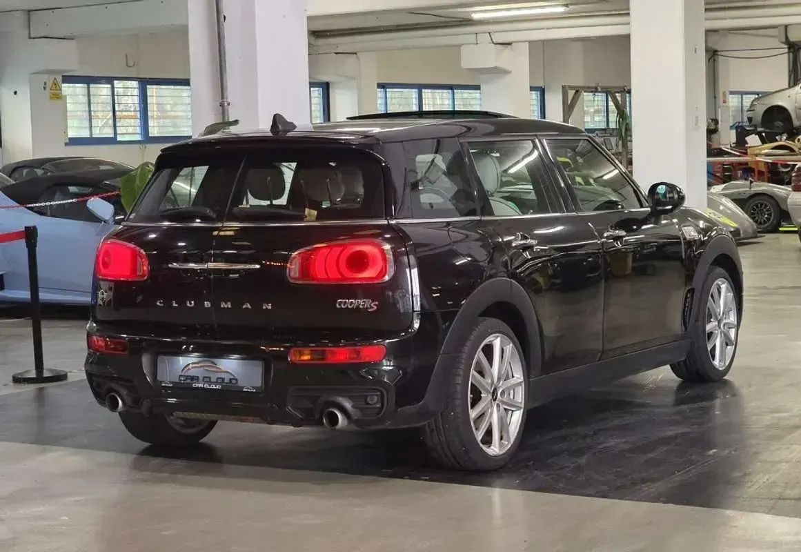 Usado Mini Cooper S 192 CV (141 kW) 2018 Negro Utilitario