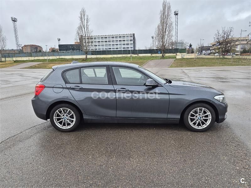 Usado BMW 118 136 CV (100 kW) 2017 Gris / plata Utilitario