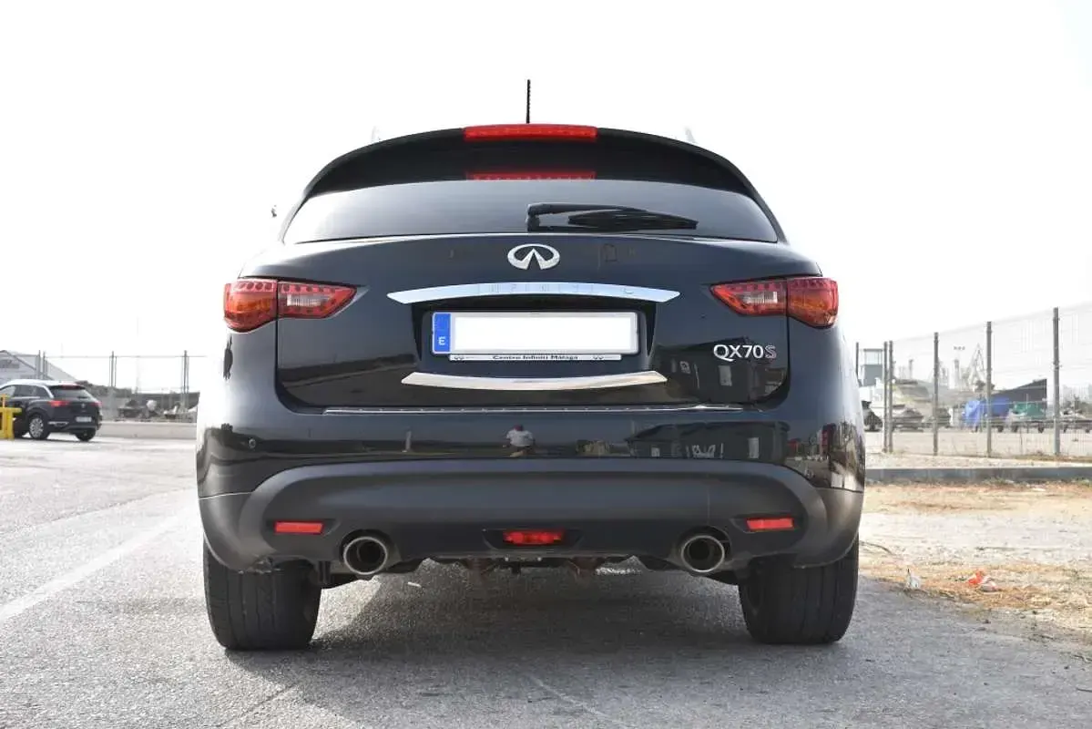 Usado Infiniti QX70 Premium 320 CV (235 kW) 2017 Negro SUV
