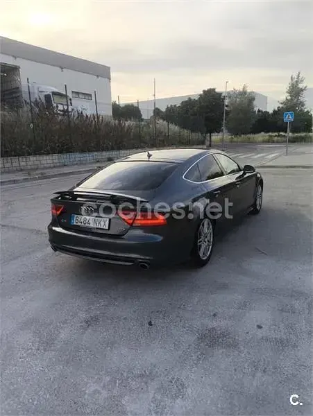 Usado Audi A7 Sportback S-Line 204 CV (150 kW) 2011 Gris / plata Utilitario