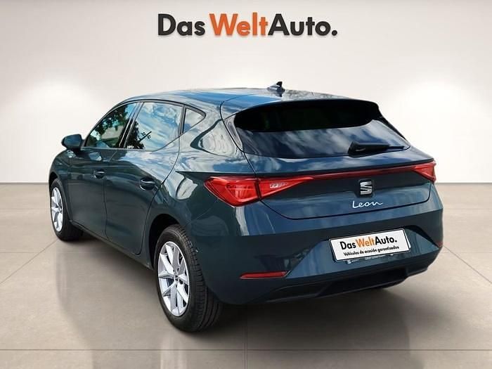 Azul Usado 2025 Seat Leon Style Berlina | 19.900 € (Buen precio) - Imagen 1/4