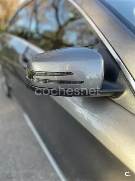 Usado Mercedes CLA220 AMG line 170 CV (125 kW) 2015 Gris / plata Berlina