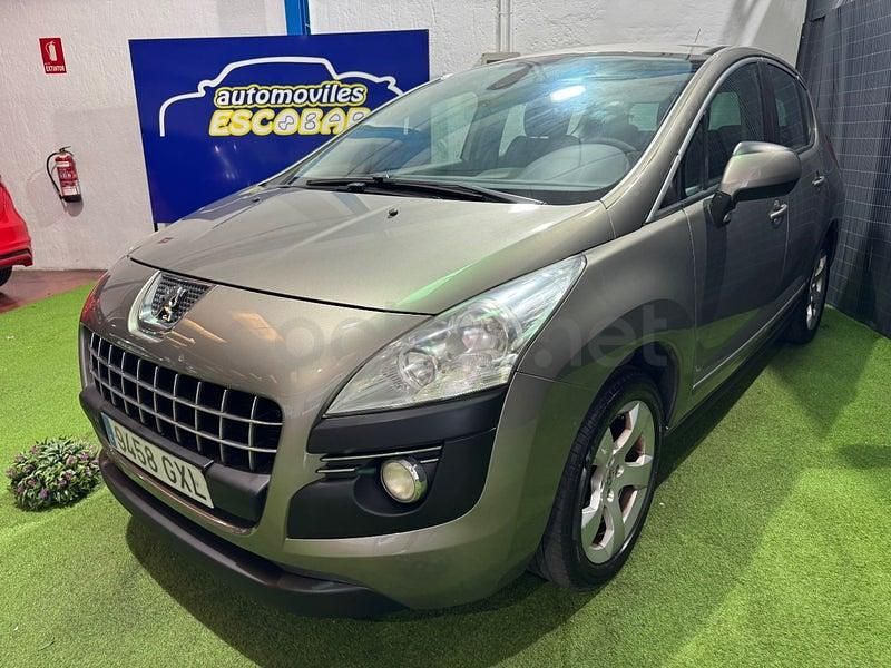 Marrón Usado 2010 Peugeot 3008 Berlina | 3300 € (Precio justo) - Imagen 1/4
