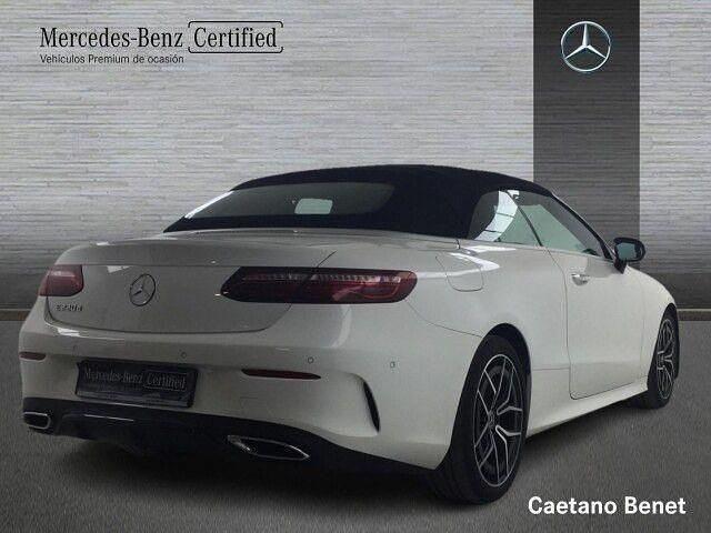Usado Mercedes E220 AMG line 194 CV (142 kW) 2023 Blanco Descapotable