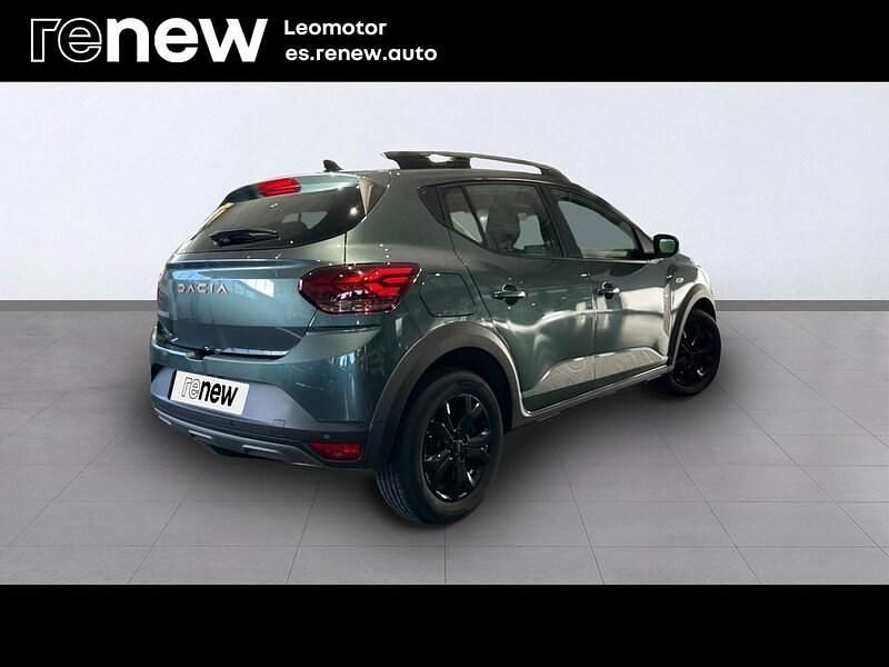 Usado Dacia Sandero Extreme 100 CV (73 kW) 2025 Verde Berlina