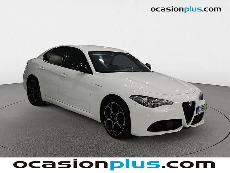 Usado Alfa Romeo Giulia Veloce 280 CV (205 kW) 2022 Blanco Berlina