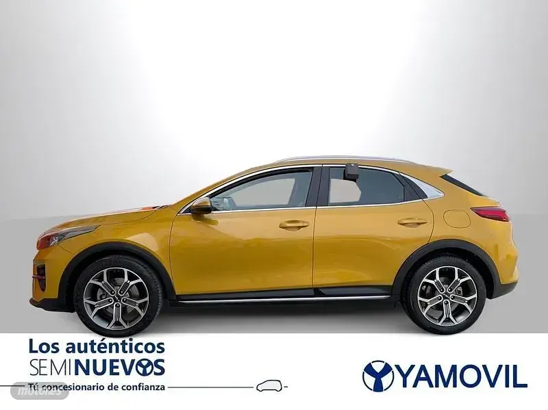 Usado Kia XCeed 160 CV (117 kW) 2022 Amarillo SUV