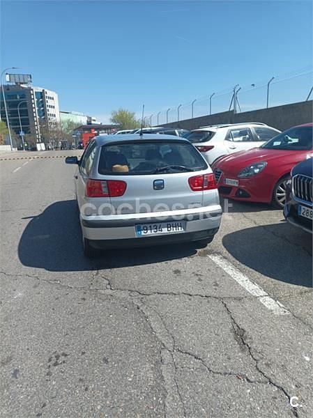 Brugt Seat Ibiza 75 HK (55 kW) 2001 Grå Hatchback