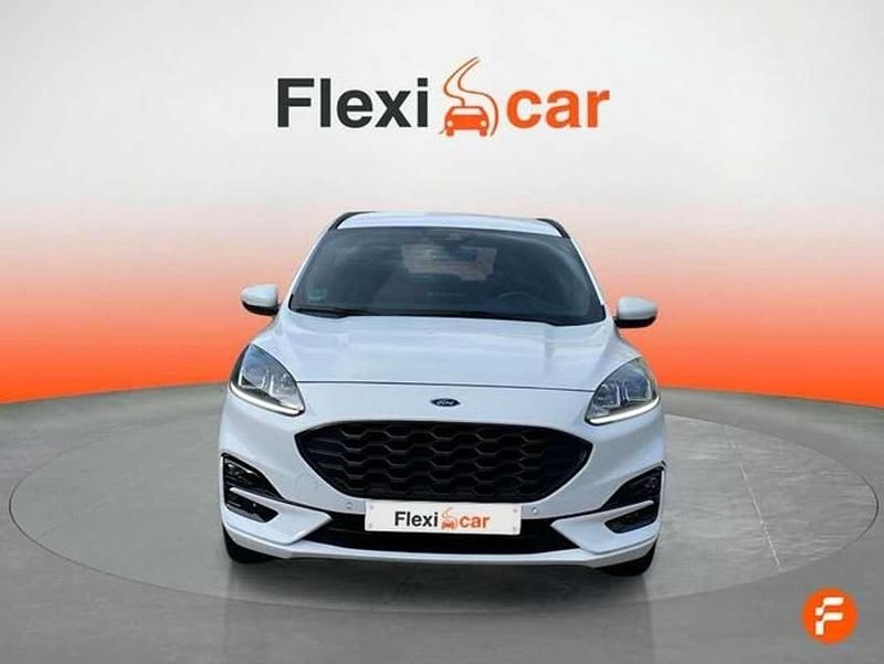 Usado Ford Kuga ST-Line 150 CV (110 kW) 2023 Blanco SUV