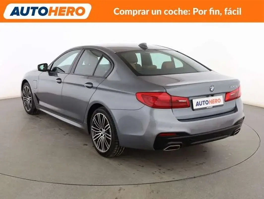 Usado BMW 530e Sport Line 252 CV (185 kW) 2020 Gris Berlina