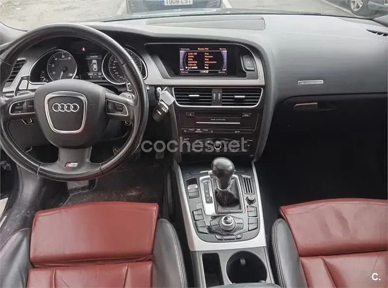 Usado Audi S5 Sportback 333 CV (244 kW) 2011 Azul Utilitario