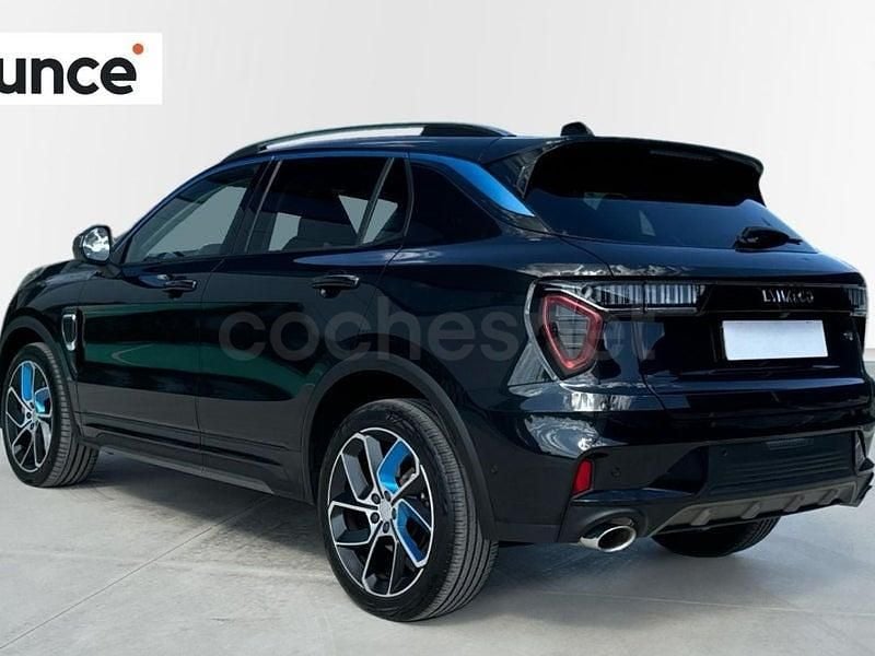 Usado Lynk & Co 01 261 CV (191 kW) 2023 Negro SUV