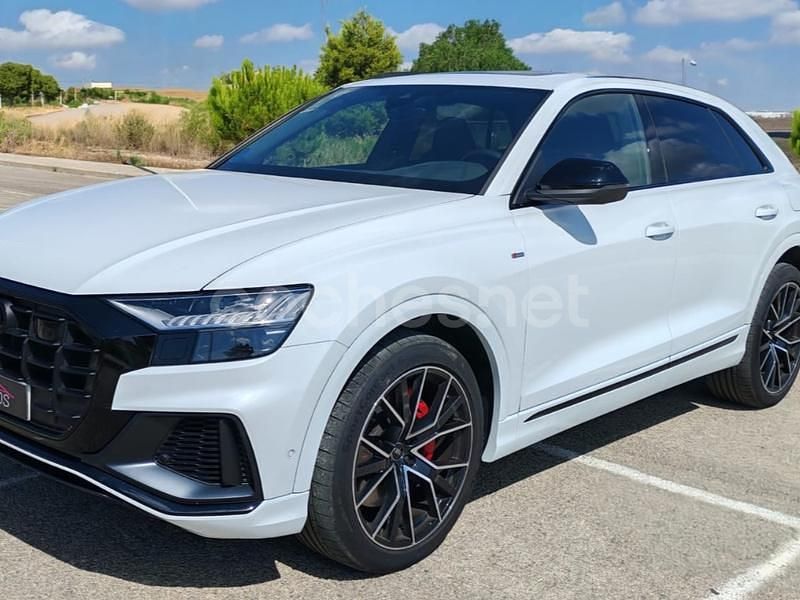 Blanco Usado 2023 Audi Q8 S-line plus SUV | 77.990 € (Caro) - Imagen 1/4