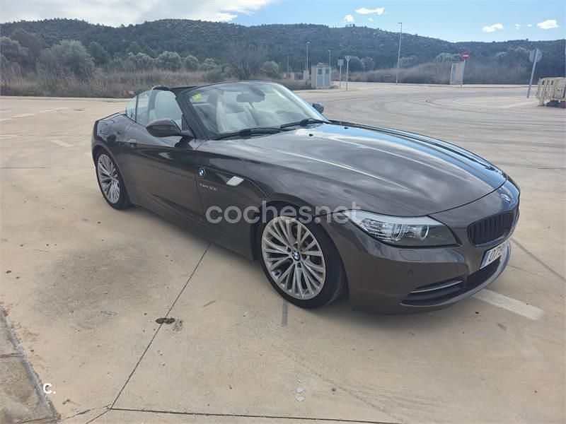 Usado BMW Z4 258 CV (189 kW) 2010 Gris / plata Descapotable
