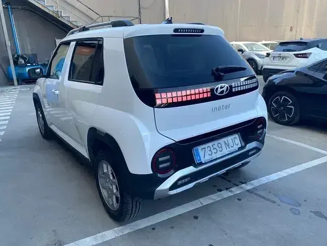 Nuevo Hyundai Inster 71 kW (97 CV) 2025 Blanco Utilitario