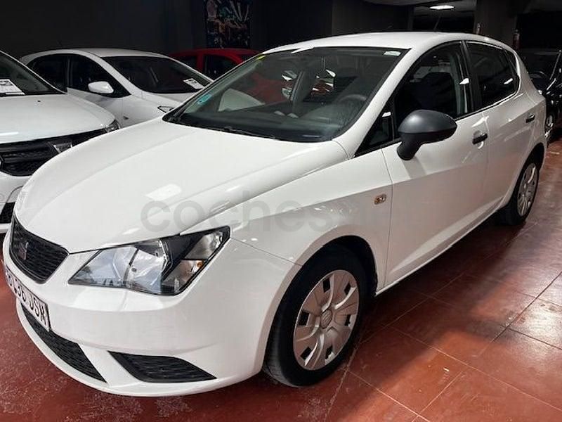 Usado Seat Ibiza Style 90 CV (66 kW) 2016 Blanco Berlina