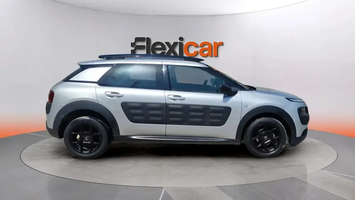 Usado Citroën C4 Feel 110 CV (80 kW) 2017 Gris Berlina