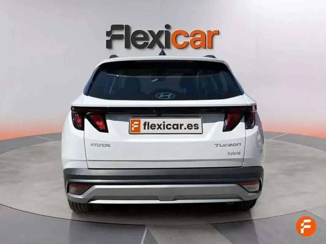 Usado Hyundai Tucson 215 CV (158 kW) 2025 Blanco SUV