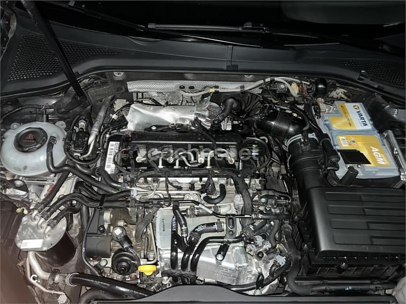 Usado VW Golf VII GTD 184 CV (135 kW) 2019 Gris / plata Berlina