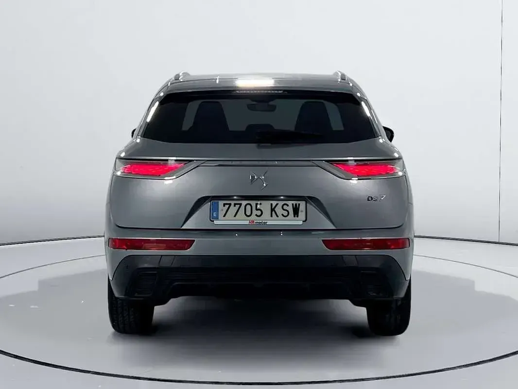 Usado DS Automobiles DS7 Crossback Be Chic 129 CV (94 kW) 2019 Gris SUV