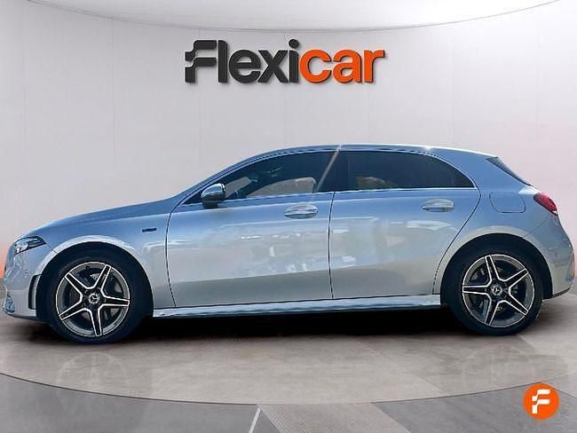 Usado Mercedes A250 218 CV (160 kW) 2021 Gris Berlina