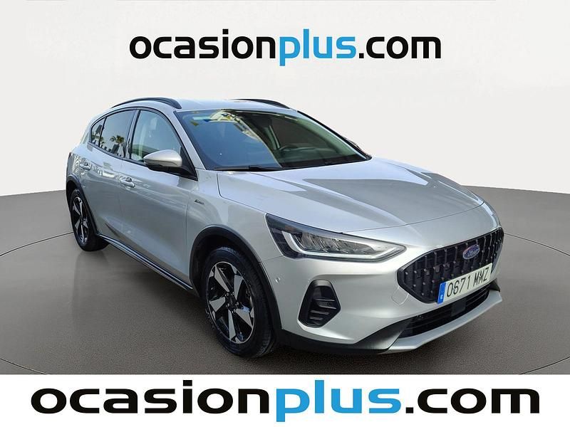 Usado Ford Focus Active 155 CV (114 kW) 2024 Gris plata Utilitario