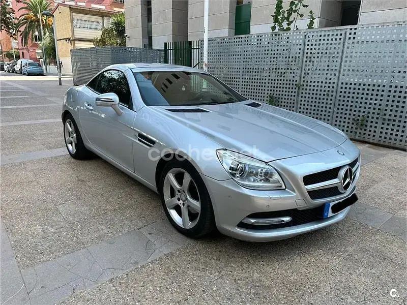 Usado Mercedes SLK200 184 CV (135 kW) 2011 Gris / plata Descapotable